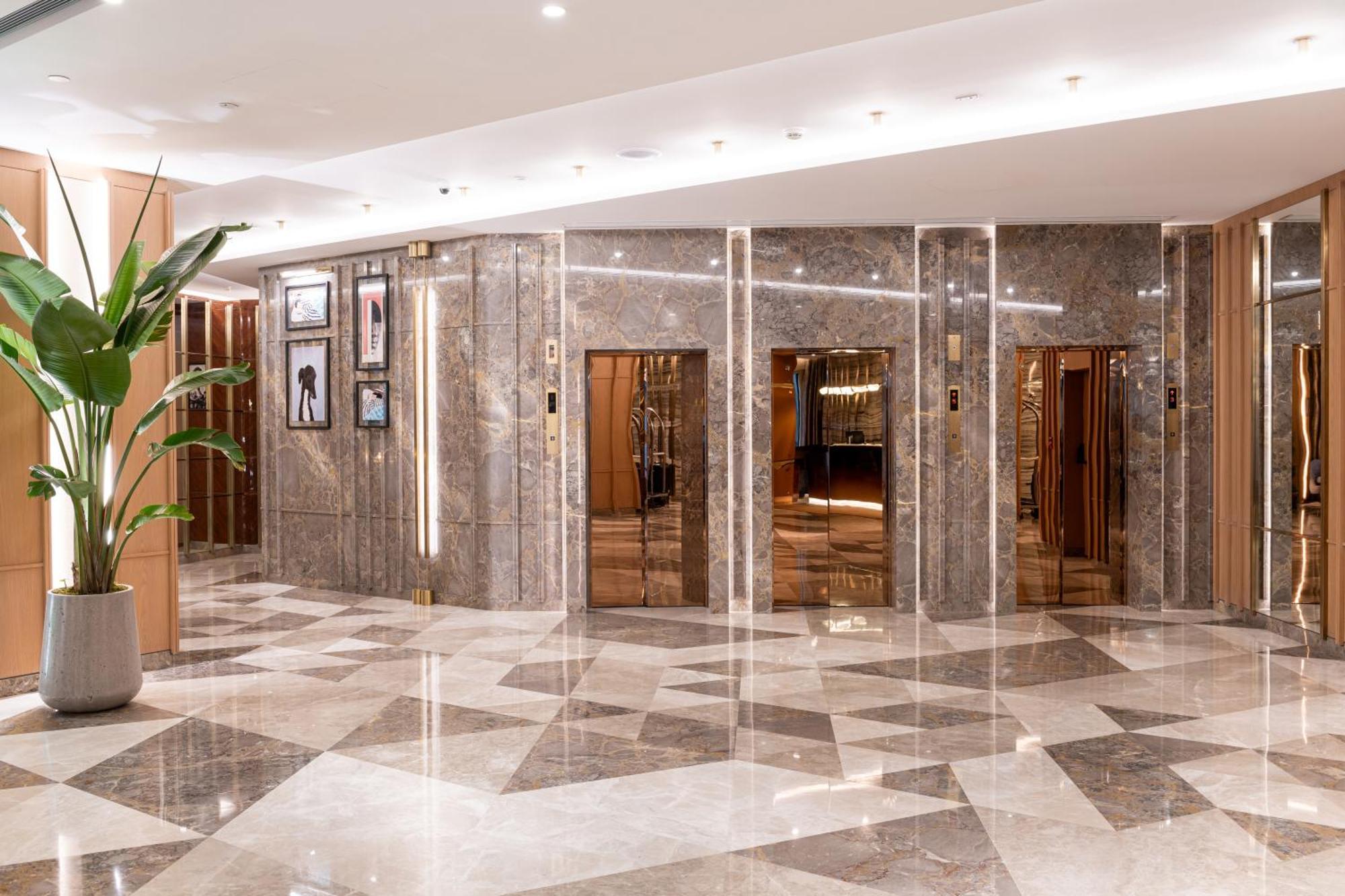 Ramada Plaza By Wyndham Center (adults Only) מלון איסטמבול